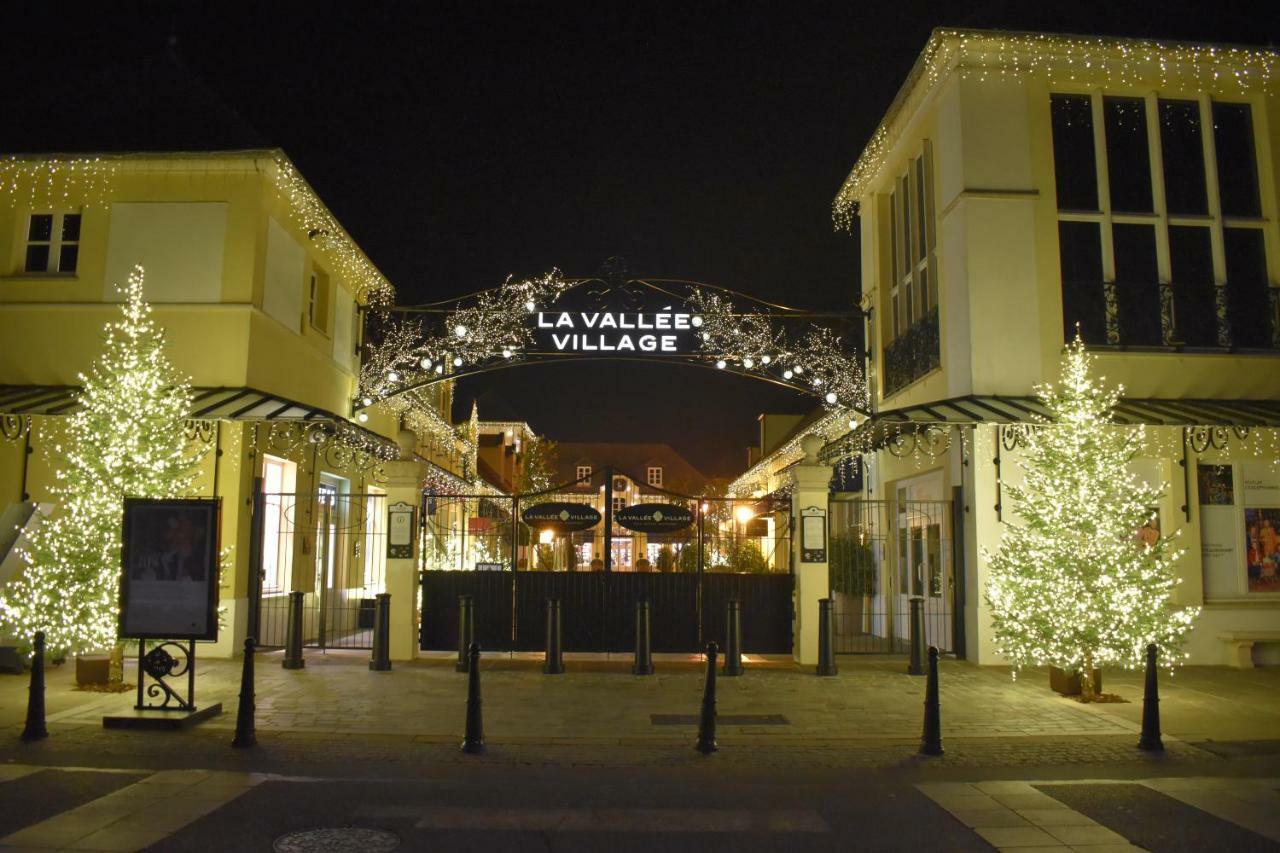 Duplex A 1 Kilometre De Disneyland Paris Montevrain Exterior photo